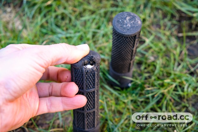 DMR Deathgrip Flangeless Race Edition review off road.cc